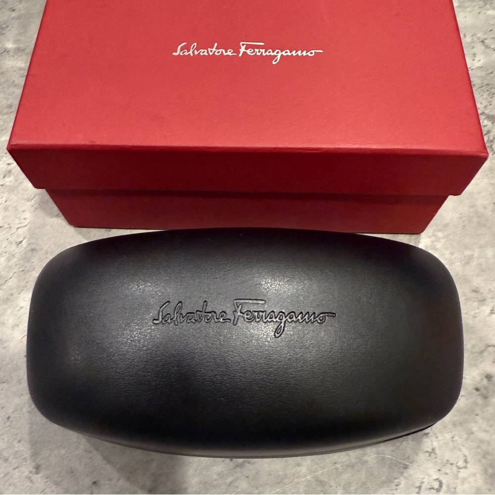 ✨ Salvatore Ferragamo Sunglasses – SFG418 Tortoise/Brown Gradient ✨ NEW! Cat Eye - Picture 2 of 16